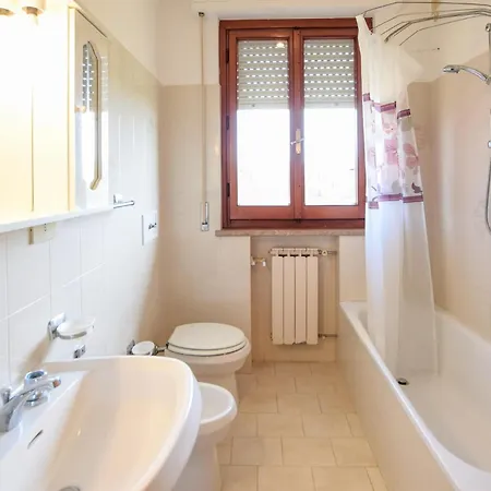 Apartment Cozy In Tuoro sul Trasimeno