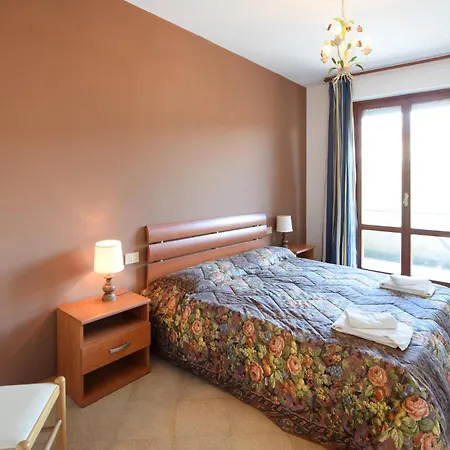 Lägenhet Cozy In Tuoro sul Trasimeno